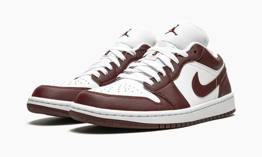 Jordan 1 Low Team Red