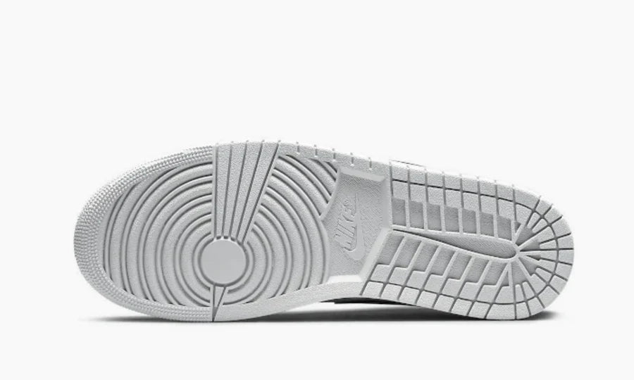 Jordan 1 Low Shadow Toe