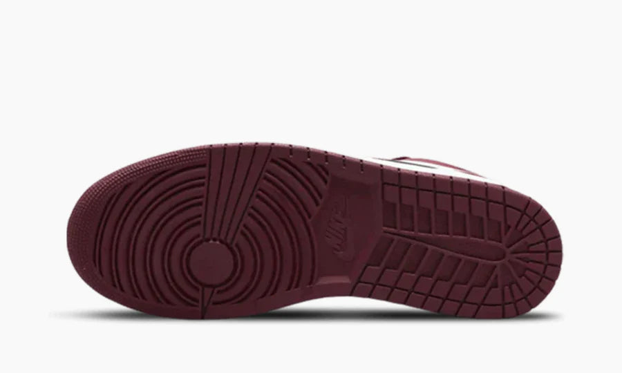 Jordan 1 Low Bordeaux