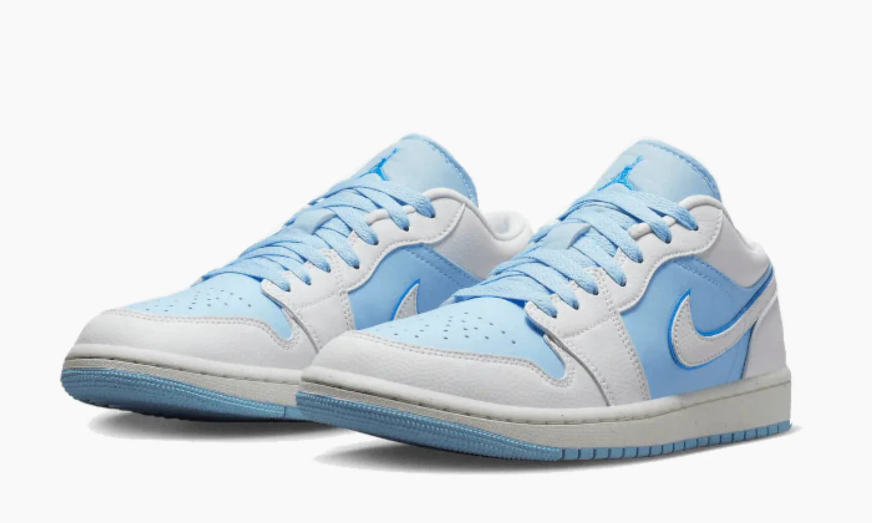 Jordan 1 Low Reverse Ice Blue