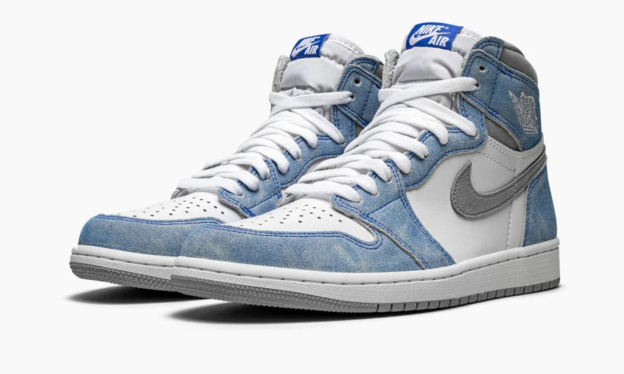 Jordan 1 High Hyper Royal Smoke Grey