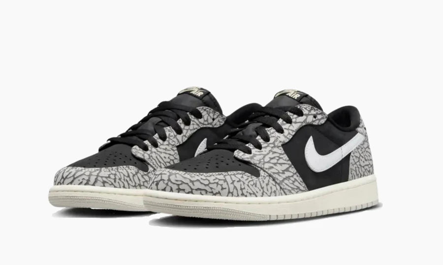 Air Jordan 1 Retro Low OG Black Cement