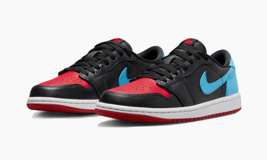 Air Jordan 1 Retro Low OG UNC to Chicago