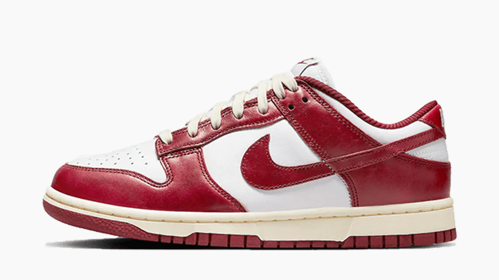Nike Dunk Low PRM Team Red
