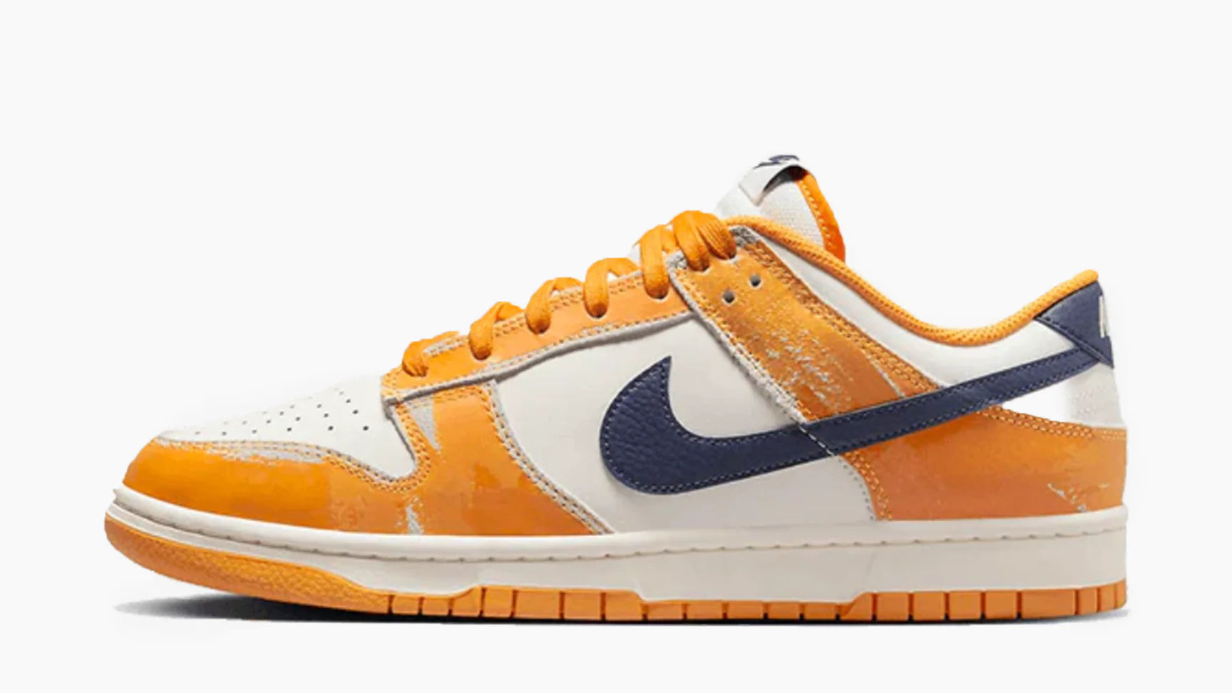 Nike Dunk Low Tear And Wear